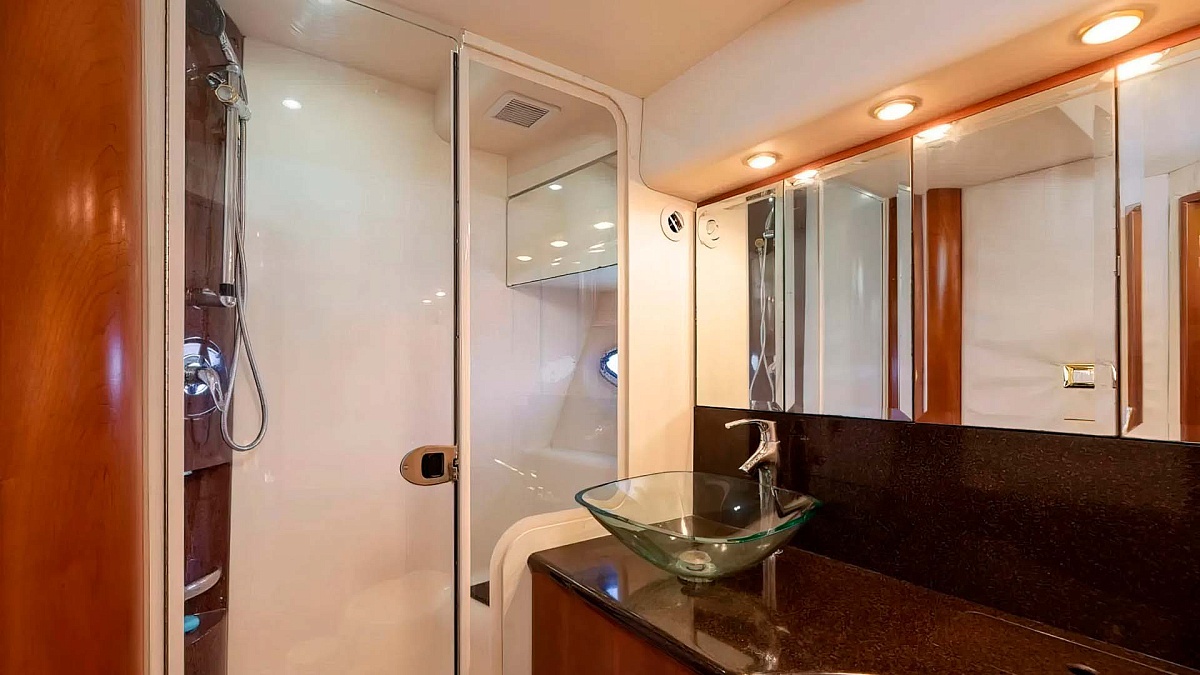 Аренда яхты Silverton Ovation 52  Life of Riley на Сейшелах